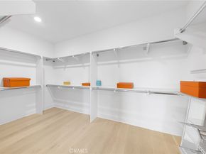 134 Aspect, Irvine CA 92618