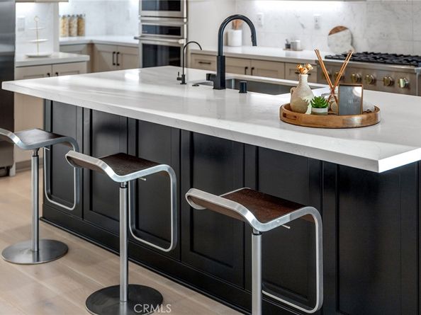 134 Aspect, Irvine CA 92618