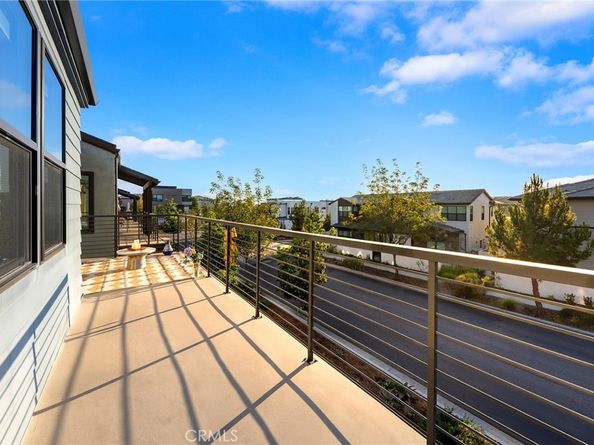 134 Aspect, Irvine CA 92618