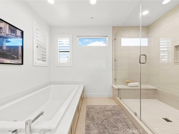 134 Aspect, Irvine CA 92618