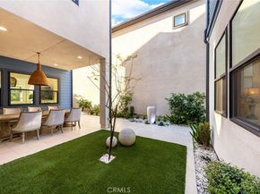 134 Aspect, Irvine CA 92618