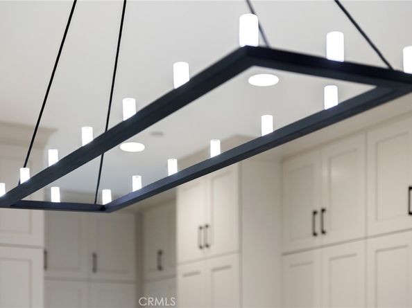 134 Aspect, Irvine CA 92618