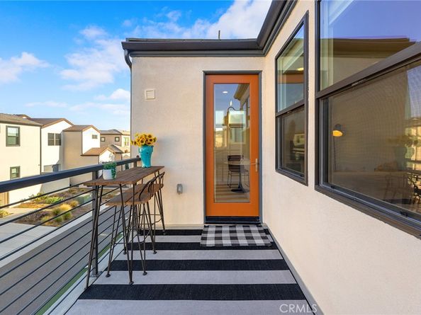 134 Aspect, Irvine CA 92618