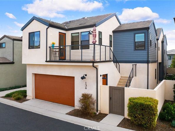 134 Aspect, Irvine CA 92618