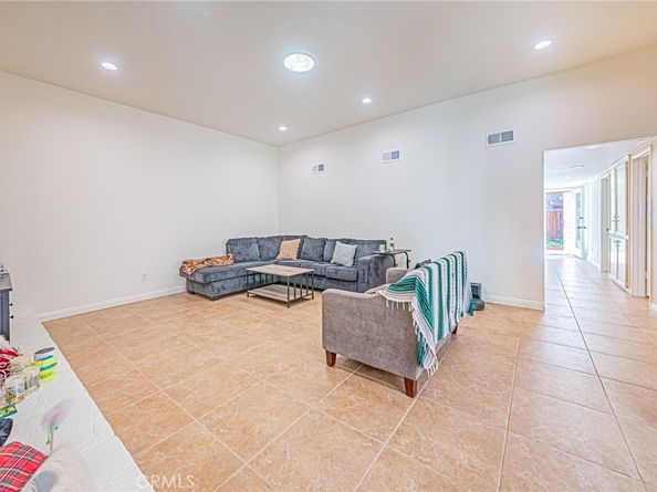26 Seton, Irvine CA 92612