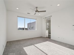 170 Fable, Irvine CA 92618