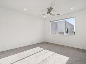 170 Fable, Irvine CA 92618