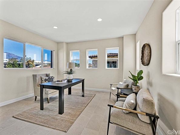 98 Pinnacle Dr, Lake Forest CA 92630