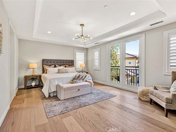 98 Pinnacle Dr, Lake Forest CA 92630