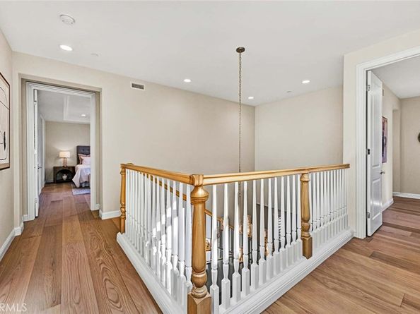 98 Pinnacle Dr, Lake Forest CA 92630