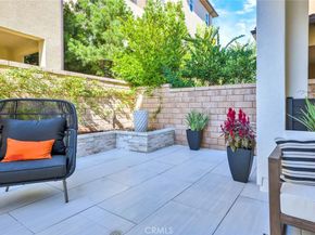 98 Pinnacle Dr, Lake Forest CA 92630