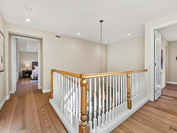 98 Pinnacle Dr, Lake Forest CA 92630