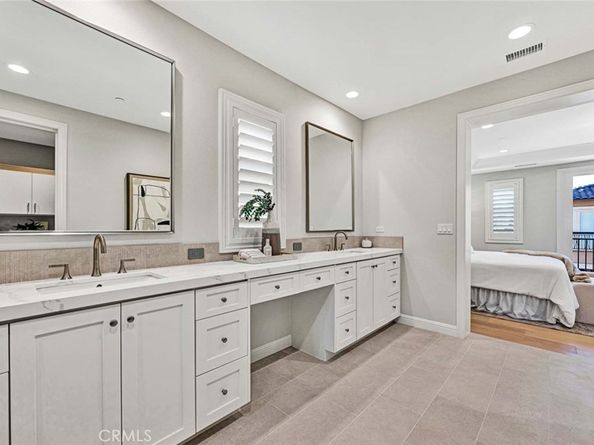 98 Pinnacle Dr, Lake Forest CA 92630