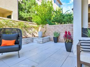 98 Pinnacle Dr, Lake Forest CA 92630