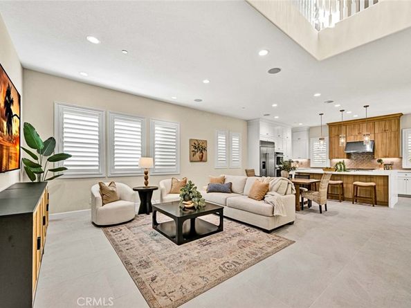 98 Pinnacle Dr, Lake Forest CA 92630