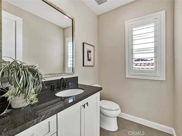 98 Pinnacle Dr, Lake Forest CA 92630