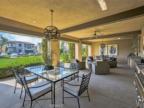 98 Pinnacle Dr, Lake Forest CA 92630