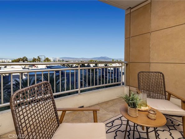 3072 Scholarship, Irvine CA 92612