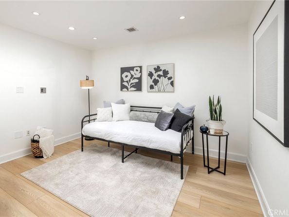 3072 Scholarship, Irvine CA 92612