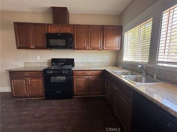 1716 6th Avenue, Los Angeles CA 90019