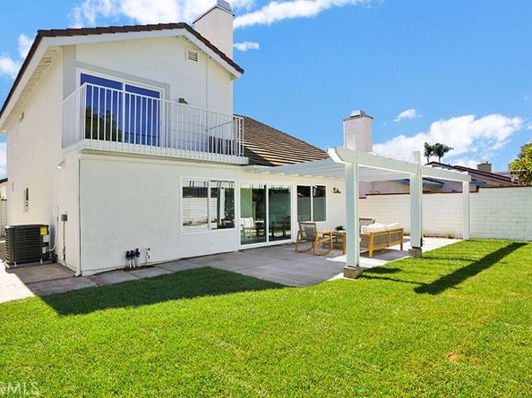 29 Carson, Irvine CA 92620