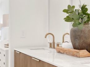 29 Carson, Irvine CA 92620