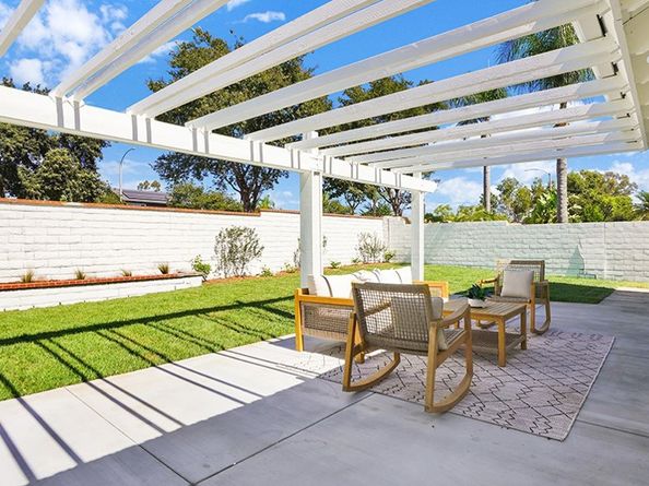 29 Carson, Irvine CA 92620