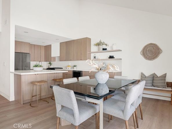 29 Carson, Irvine CA 92620