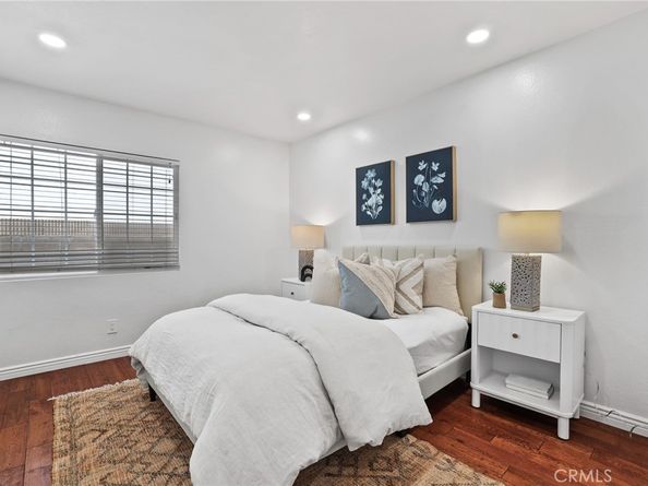 4 Aberdeen Street, Irvine CA 92620