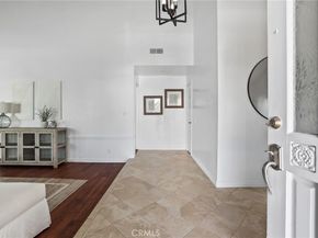 4 Aberdeen Street, Irvine CA 92620