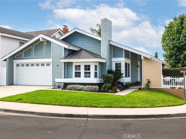 4 Aberdeen Street, Irvine CA 92620