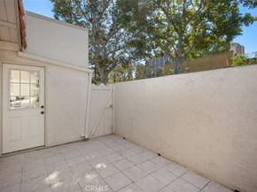 5011 Duverney, Laguna Woods CA 92637