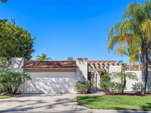 5011 Duverney, Laguna Woods CA 92637