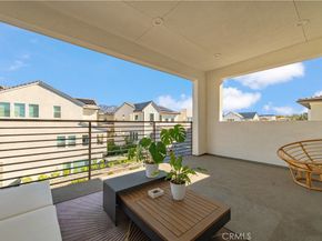 131 Reyes Alley, Lake Forest CA 92630