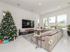 131 Reyes Alley, Lake Forest CA 92630