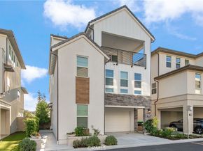 131 Reyes Alley, Lake Forest CA 92630