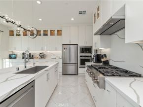 131 Reyes Alley, Lake Forest CA 92630