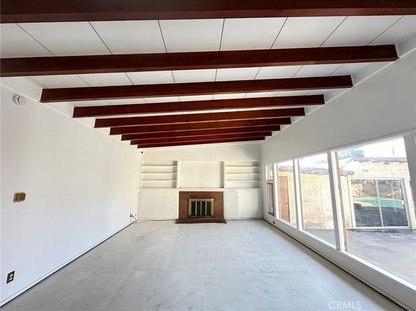 9519 La Reina, Downey CA 90240