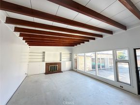 9519 La Reina, Downey CA 90240