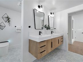 21211 Binghampton Circle, Huntington Beach CA 92646