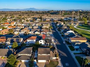 21211 Binghampton Circle, Huntington Beach CA 92646