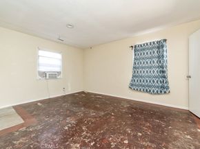 922 N 4th Avenue, Upland CA 91786