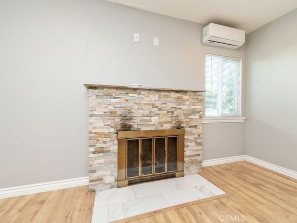 922 N 4th Avenue, Upland CA 91786