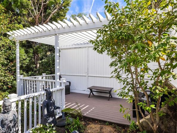 2818 Forrester Drive, Los Angeles CA 90064