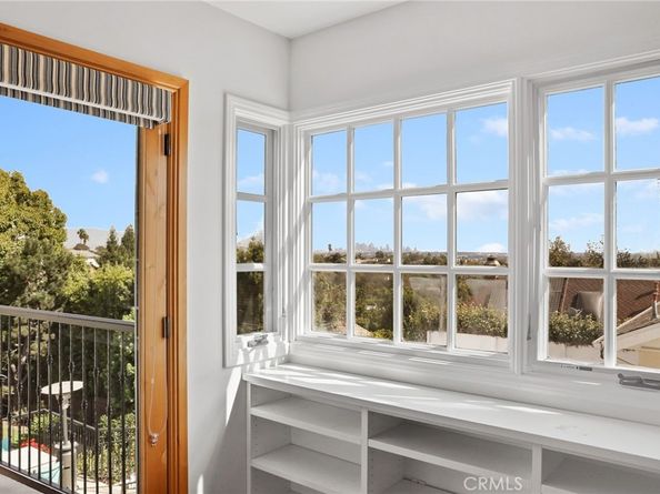 2818 Forrester Drive, Los Angeles CA 90064