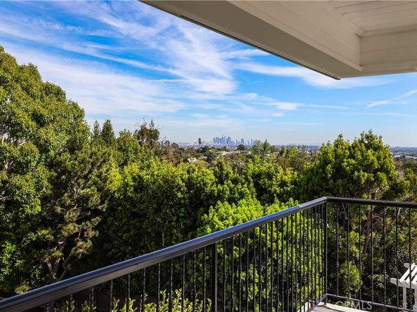2818 Forrester Drive, Los Angeles CA 90064