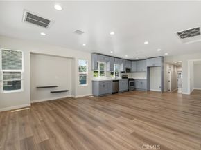 5157 6th Avenue, Los Angeles CA 90043