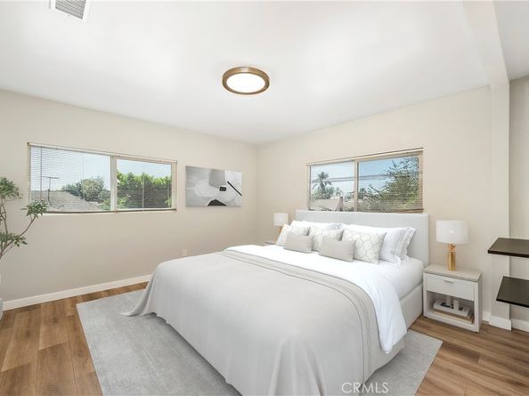 5157 6th Avenue, Los Angeles CA 90043