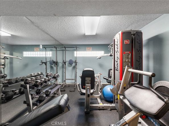 1940 N Highland Avenue 2, Los Angeles CA 90068