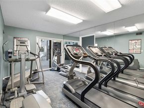1940 N Highland Avenue 2, Los Angeles CA 90068